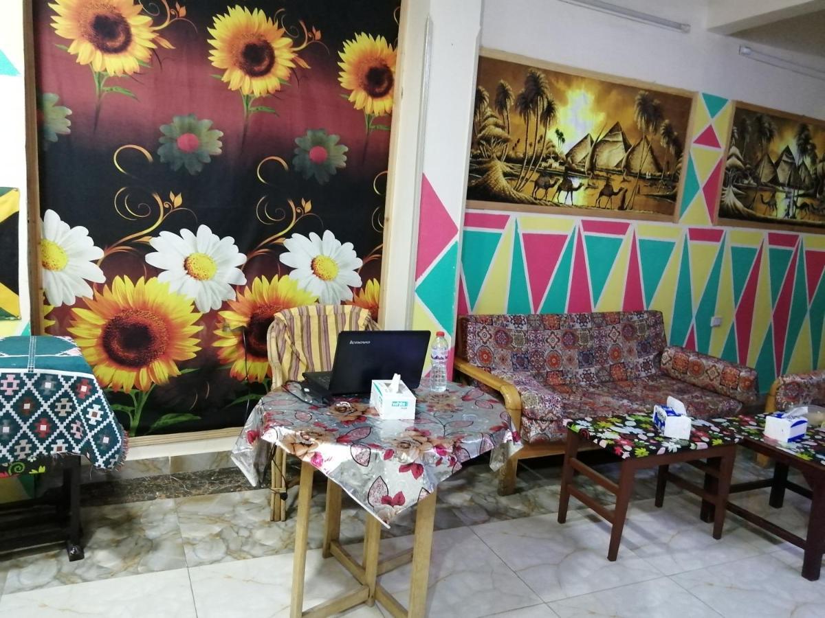 Bob Marley Hotel Луксор Экстерьер фото