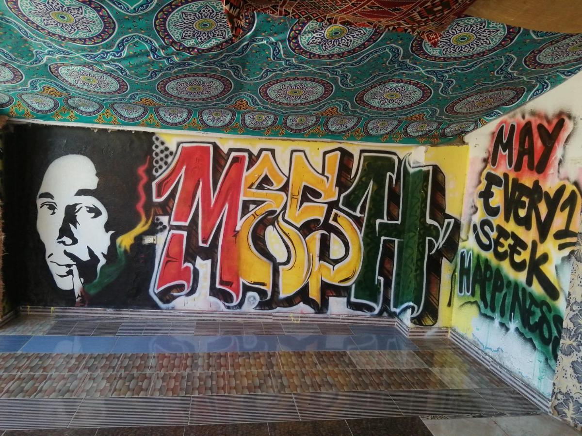 Bob Marley Hotel Луксор Экстерьер фото